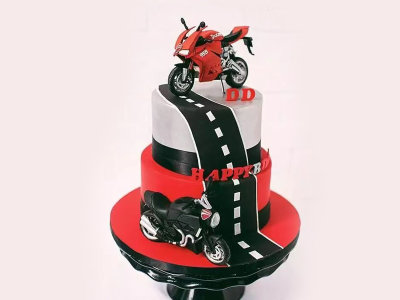 生日蛋糕的甜蜜选择：好享厨语的美味诱惑